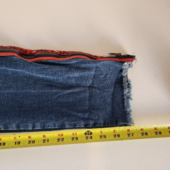Vintage Y2K Tommy Hilfiger Zipper Jeans High Rise Stretchy Raw Hem Red Logo 34 - Picture 12 of 12